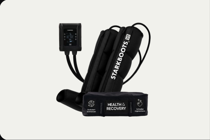 Lieferumfang: STARKBOOTS V2, Smart Monitor, Ladekabel und Tasche